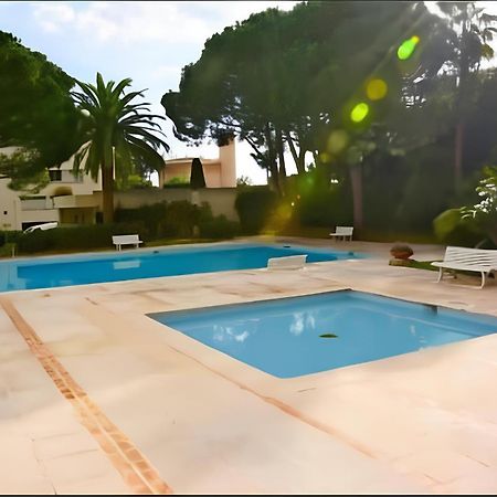 GOLFE JUAN Studio dans résidence avec piscine Vallauris Exterior foto